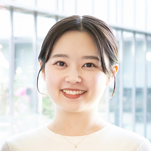 小松 梨胡