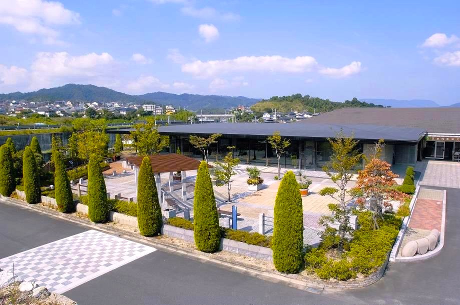 日本興業株式会社